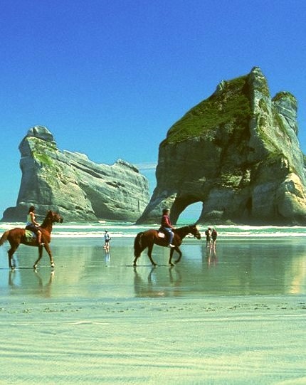 Ocean Spires, Golden Bay, New Zealand 